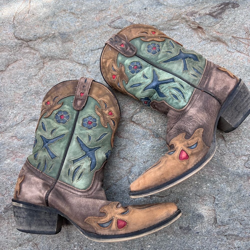 Dan Post vintage bluebird boots